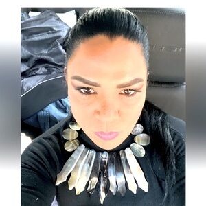 Statement Shell Necklace